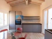 Trilocale con terrazzo, Pietrasanta centro storico