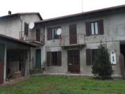 Trilocale da ristrutturare in via mairano 52,...