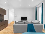 Trilocale elegantemente ristrutturato in Moscova