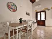 Trilocale in affitto a Cagliari via Napoli, Marina