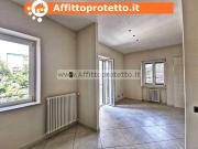 Trilocale in affitto a Formia via Adalgiso Ferrucci, 18