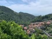 Trilocale in affitto a Montignoso