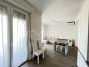 Trilocale in affitto a Milano via Arzaga, Bande Nere