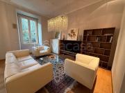 Trilocale in affitto a Milano via Cusani, Duomo,...