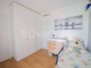 Trilocale in affitto a Milano via Marco Ulpio Traiano,...