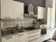 Trilocale in affitto a Milano viale Edoardo Jenner, Farini