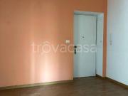 Trilocale in affitto a Milano viale Lazio, 5, Montenero