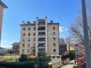 Trilocale in affitto a Monza via Emilio De Marchi, Via...