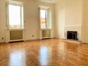 Trilocale in affitto a Roma via dei Pastini, 11, Pantheon