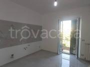 Trilocale in affitto a Roma via Giuseppe Rosati, Tor...