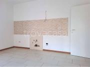 Trilocale in affitto a Trento via Abondi, Maccani...