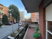 Trilocale in vendita a Bergamo via Ettore Vacha, Valverde