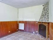 Trilocale in vendita a Bisuschio via Silvio Pellico, 31