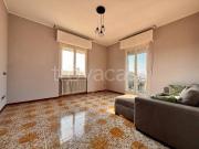 Trilocale in vendita a Borgo San Giovanni via Aldo Moro, 13