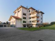 Trilocale in vendita a Busnago via Papa Giovanni XXIII