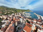 Trilocale in vendita a Camerota piazza San Domenico, 6,...