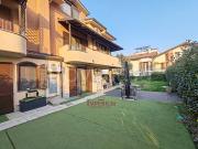 Trilocale in vendita a Caponago via Silvio Pellico, 10/2