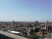 Trilocale in vendita a Catania via Plebiscito, 406,...