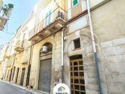 Trilocale in vendita a Corato via V. Monti