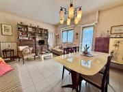 Trilocale in vendita a Ficarazzi, Aci Castello