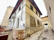 Trilocale in vendita a Firenze via Reginaldo Giuliani,...