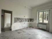 Trilocale in vendita a Firenze viale Eleonora Duse,...