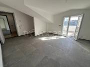 Trilocale in vendita a Fiumicino, Fiumicino Paese