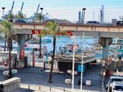 Trilocale in vendita a Genova, Caricamento