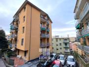 Trilocale in vendita a Genova via Bottini, 12, Sturla