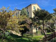 Trilocale in vendita a Genova via Cravasco, Pra'