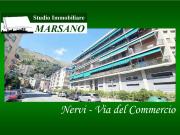 Trilocale in vendita a Genova via del Commercio, Nervi