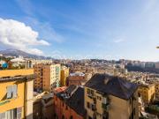 Trilocale in vendita a Genova via Imperiale, 33, San...