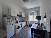 Trilocale in vendita a Genova via Napoli, Oregina