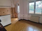 Trilocale in vendita a Genova via Pomposa, 15, San Teodoro