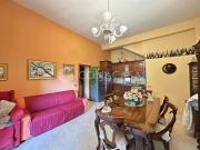 Trilocale in vendita a Giugliano in Campania via Colonne, 95