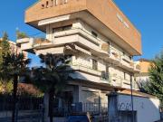 Trilocale in vendita a Lissone via Monza, 65