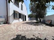 Trilocale in vendita a Manduria via Fano, 70