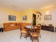 Trilocale in vendita a Milano, Crescenzago