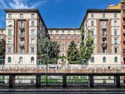 Trilocale in vendita a Milano, Navigli Darsena