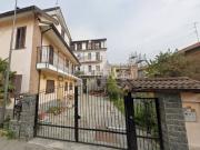 Trilocale in vendita a Milano via Carlo Parea 20/14,...