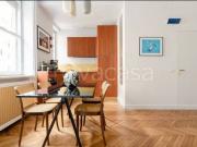 Trilocale in vendita a Milano via Felice Casati, 17,...