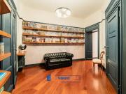 Trilocale in vendita a Milano via Francesco Londonio, 8,...