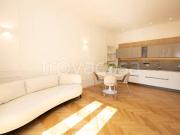 Trilocale in vendita a Milano via Giacomo Leopardi,...