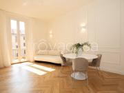 Trilocale in vendita a Milano via Giacomo Leopardi,...