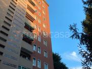 Trilocale in vendita a Milano via Giovanni Cimabue, 9,...