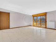 Trilocale in vendita a Milano via Giuseppe Ungaretti, 6,...