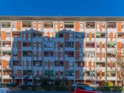 Trilocale in vendita a Milano via Longarone, Roserio