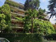 Trilocale in vendita a Milano via Passo di Fargorida, 5,...