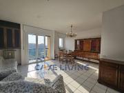 Trilocale in vendita a Milano via Paternò, 17, Tre...