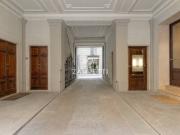 Trilocale in vendita a Milano via Rovello, 19, Duomo,...